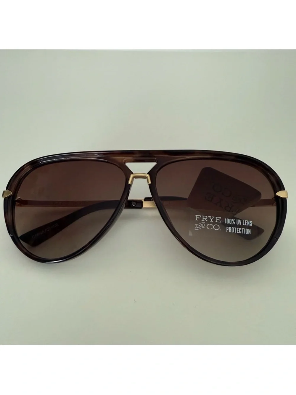 NEW Frye and Co Retro Navigator Aviator Sunglasses